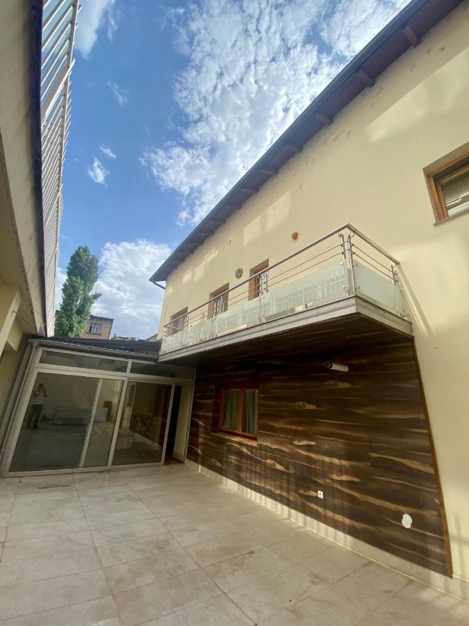 Apartment Rent *